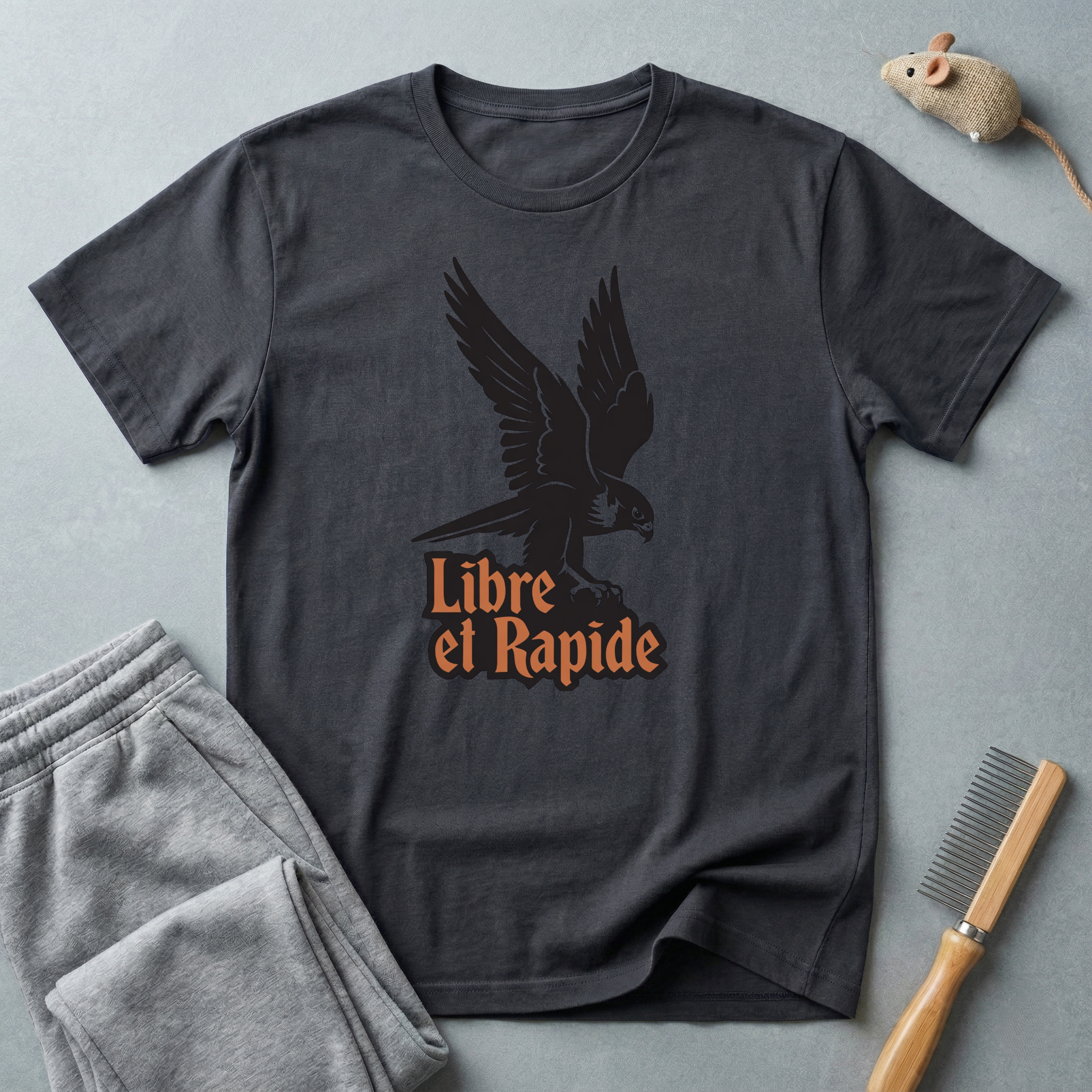T-shirt Faucon «Libre et Rapide»