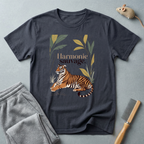 T-shirt graphique tigre botanique «Harmonie sauvage»