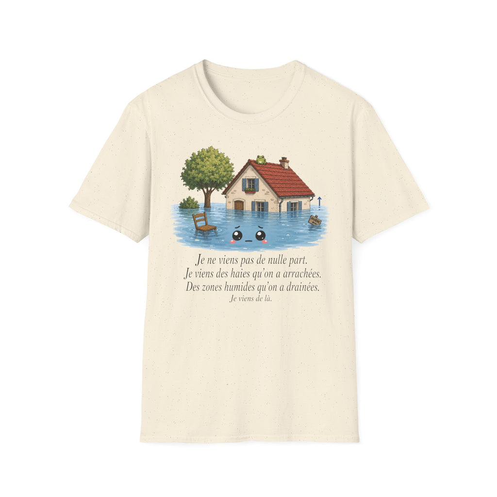 T-shirt « Maison inondée » — Adorable illustration kawaii d’une maison dans les eaux montante