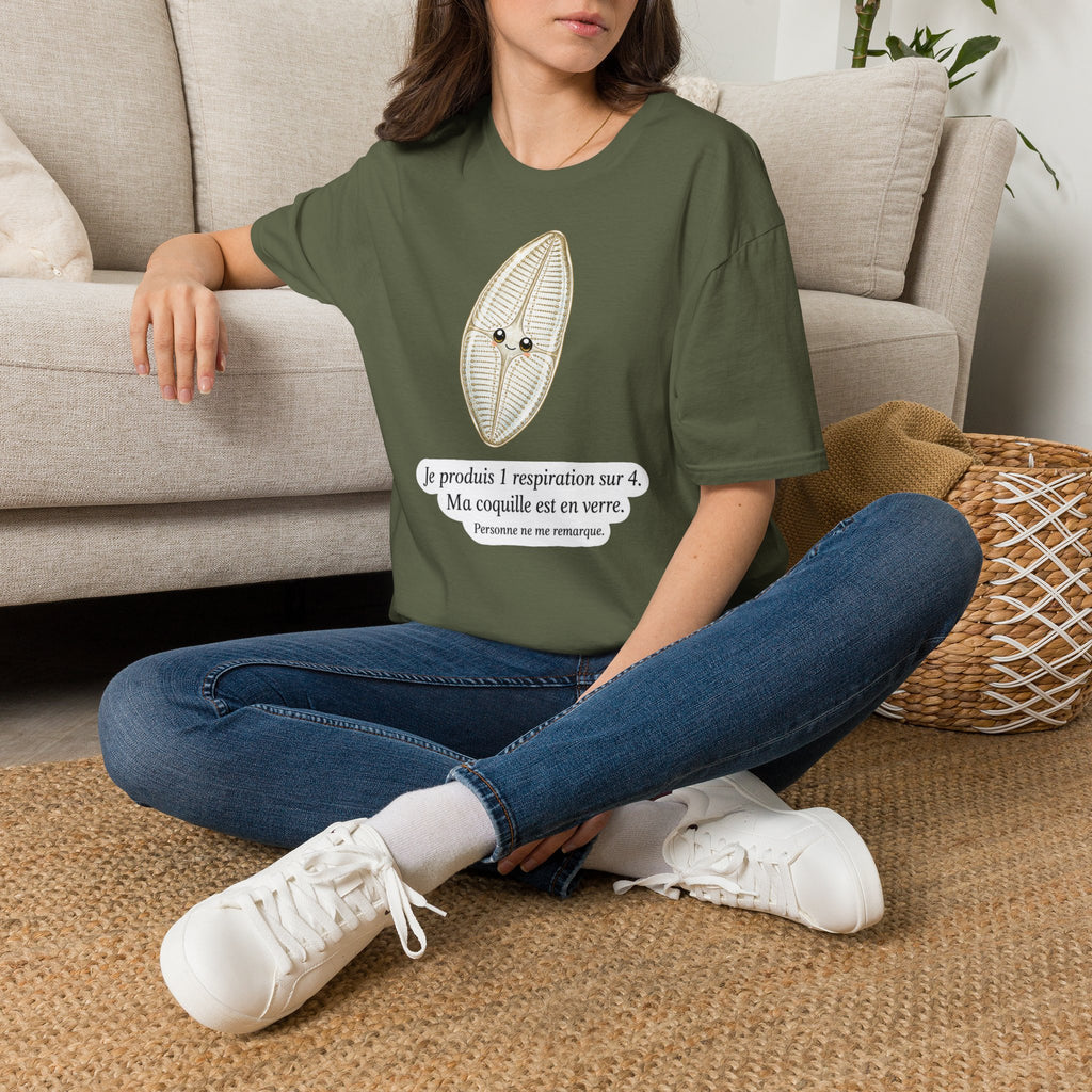 T-shirt — Adorable illustration d’une coquille en verre