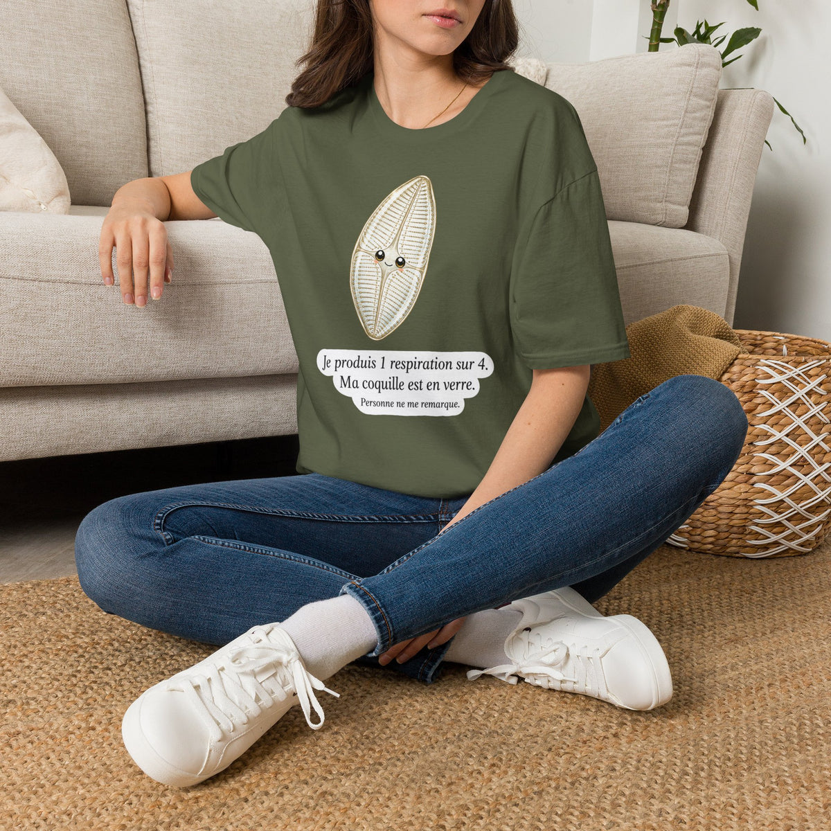 T-shirt — Adorable illustration d’une coquille en verre