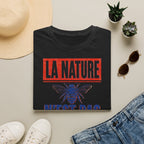 T-shirt — « La nature n’est pas un décor » — T-shirt graphique pour la protection des abeilles