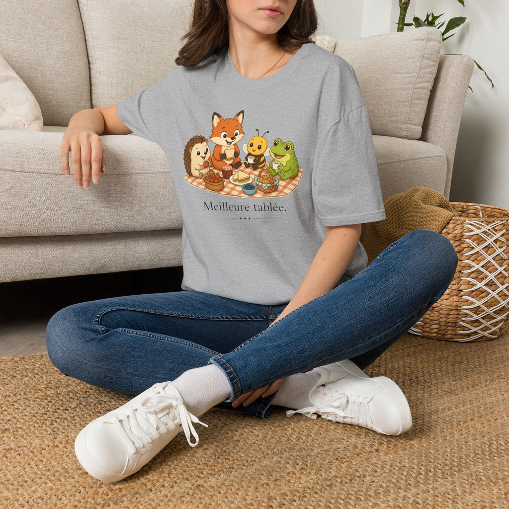 T-shirt enfant « Pique-nique des animaux » — Renard, hérisson, abeille et grenouille — Adorable illustration « Meilleure tablée »