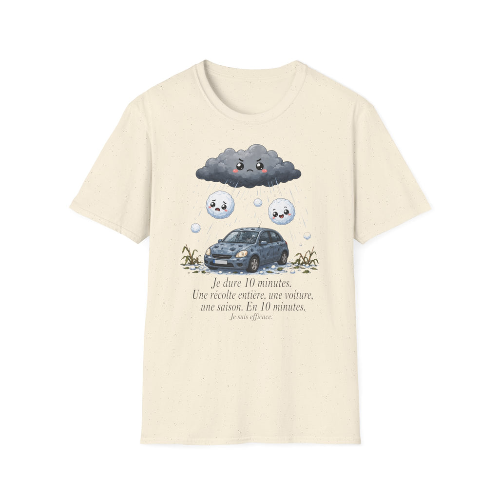 T-shirt — Nuage de pluie mignon avec gouttes de pluie tristes et voiture — Illustration météo drôle et adorable